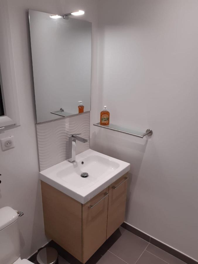 Appartement De Charme Disneyland Paris - Nidouest Chanteloup-en-Brie Kültér fotó